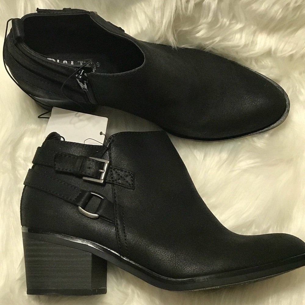 Ankle Boots - Picture 3 of 3